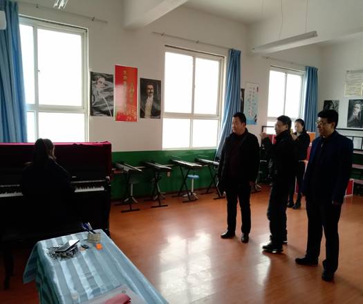 2018-11-14 太阳成集团tyc33455cc去东党初级中学扶贫收条IMG_20181114_120905